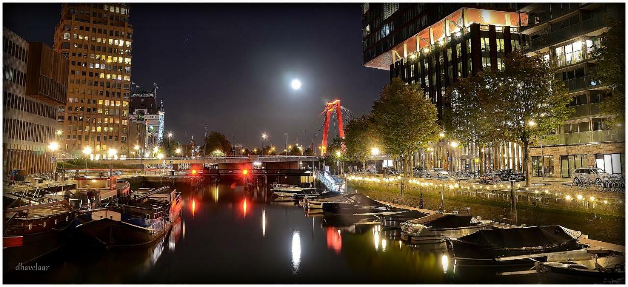 Hotel Wikkelboats At Wijnhaven Rotterdam Esterno foto